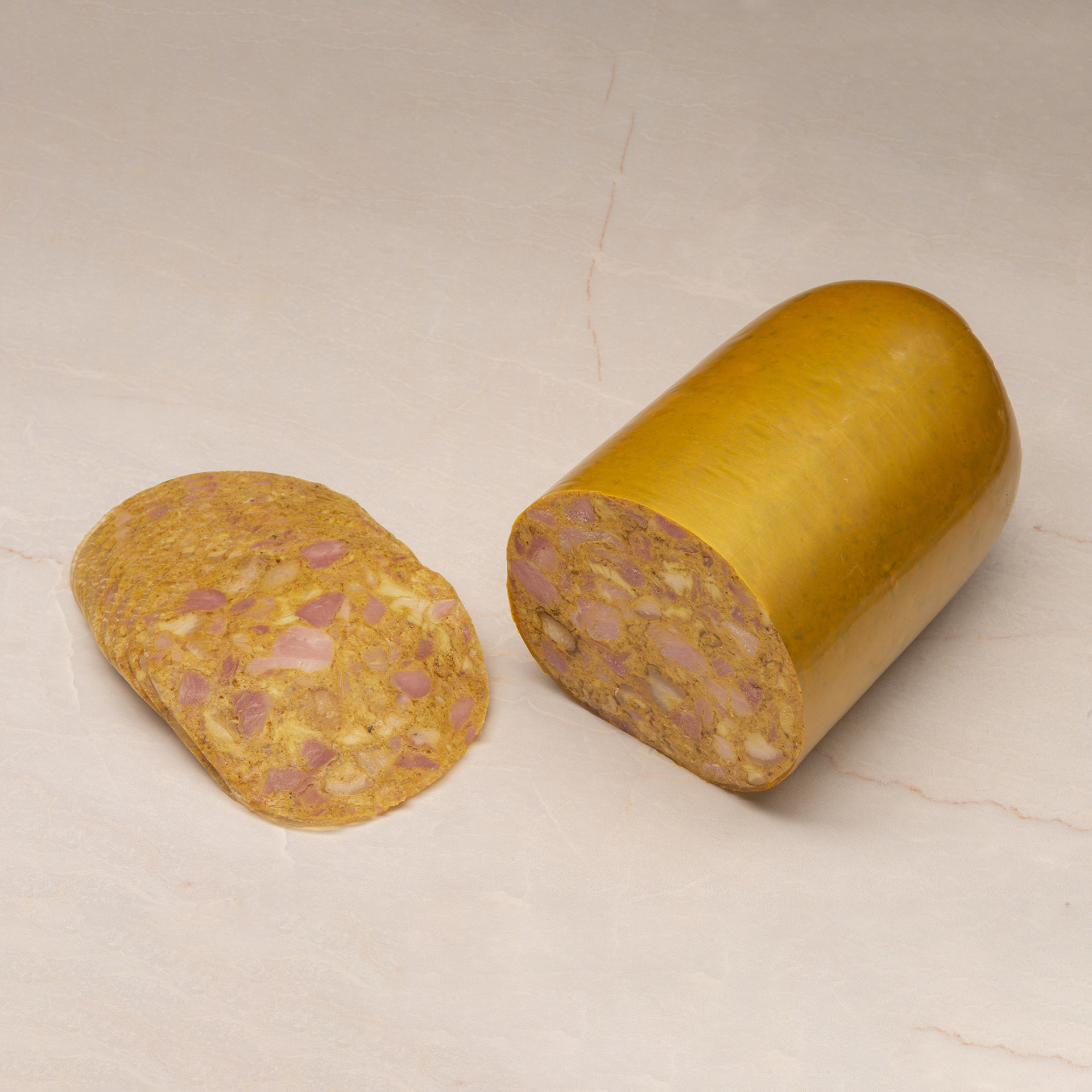 Curry Brawn, Premium